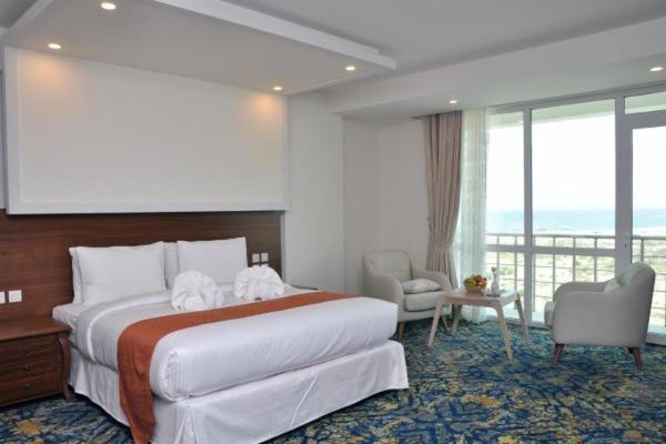 Sur Grand Hotel Luaran gambar