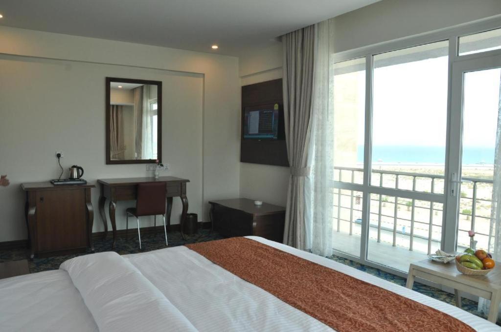 Sur Grand Hotel Luaran gambar