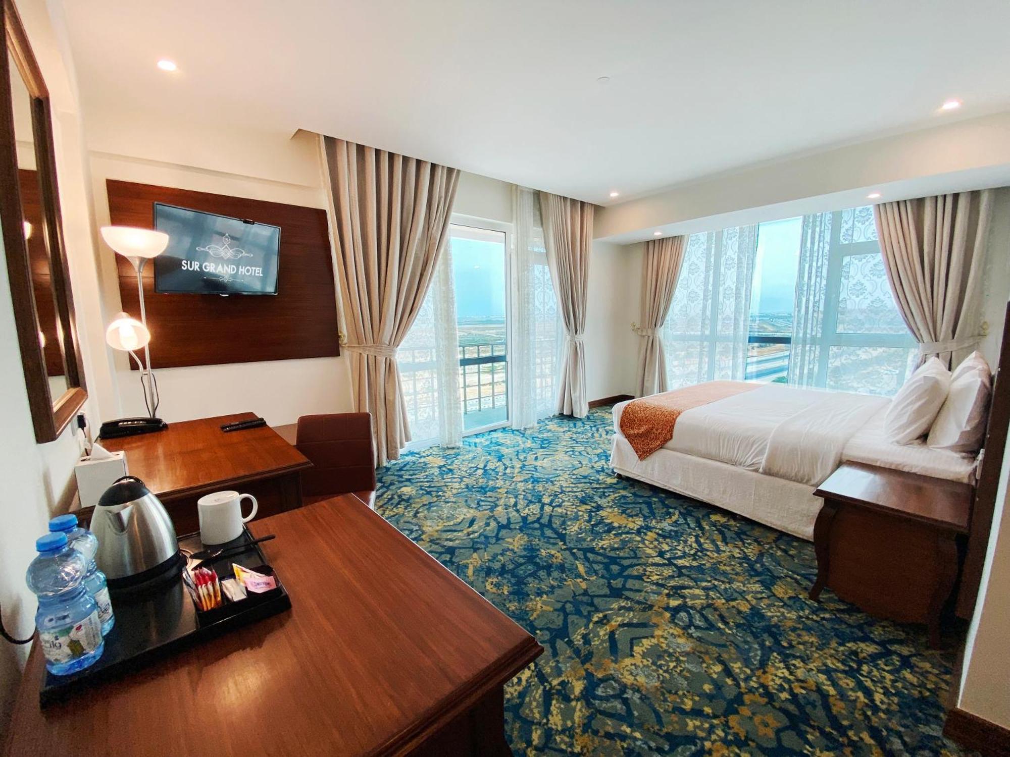 Sur Grand Hotel Luaran gambar