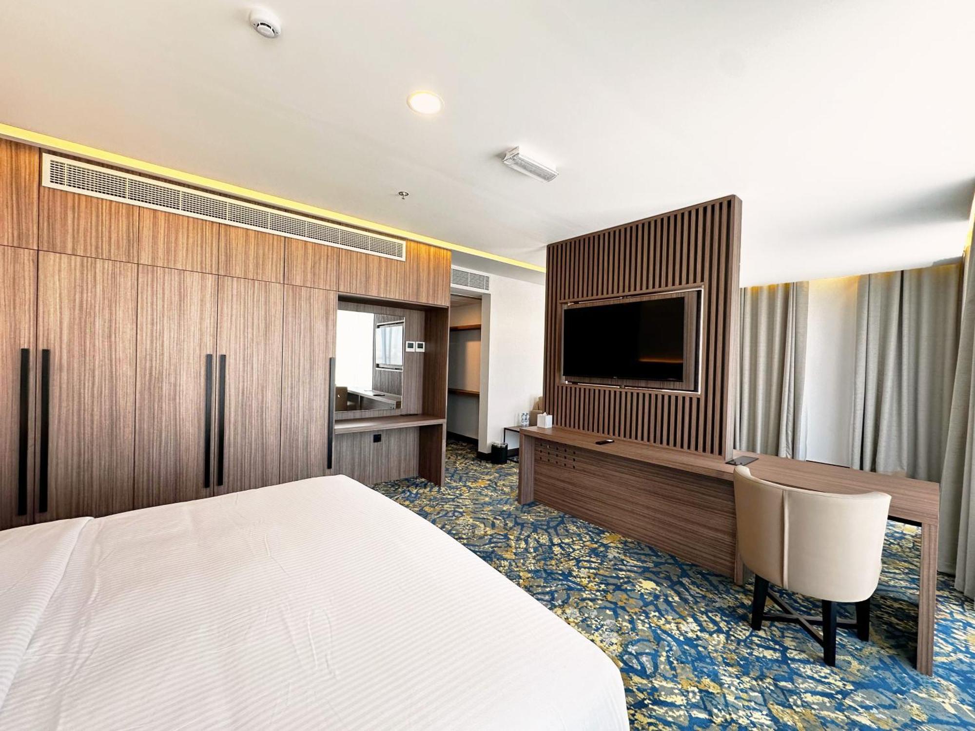 Sur Grand Hotel Luaran gambar