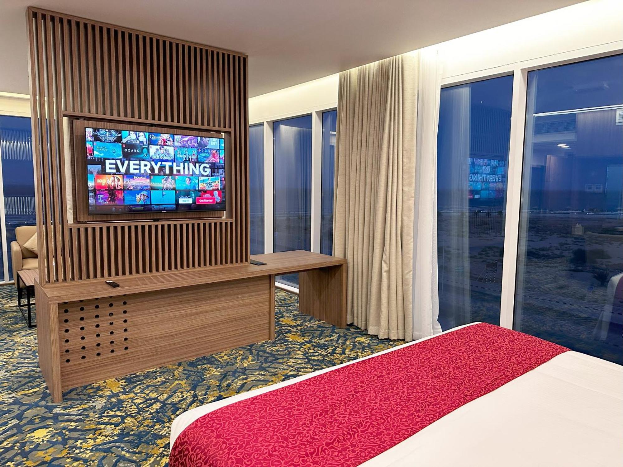 Sur Grand Hotel Luaran gambar