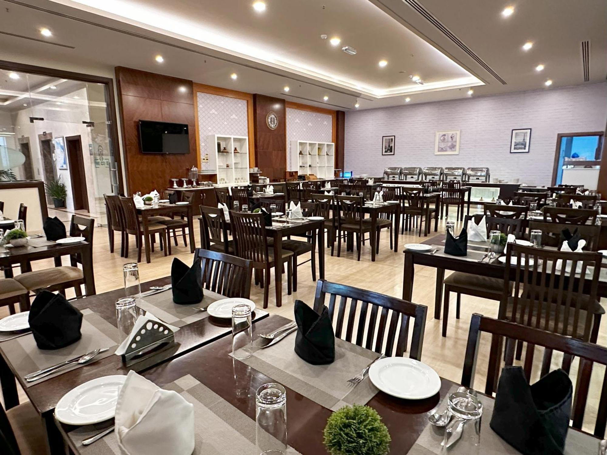 Sur Grand Hotel Luaran gambar
