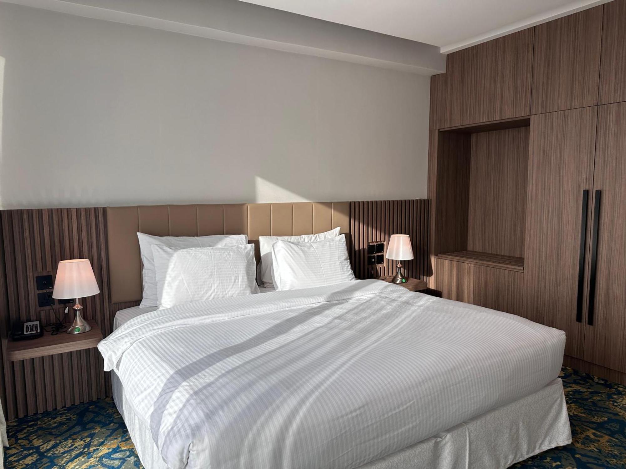 Sur Grand Hotel Luaran gambar